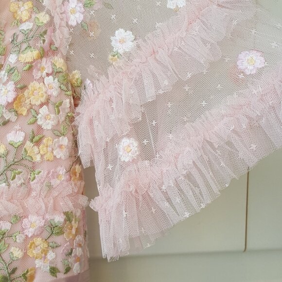 Needle & Thread ! Wildflower Ditsy Embroidered Tulle Gown (US16) - Picture 8 of 17